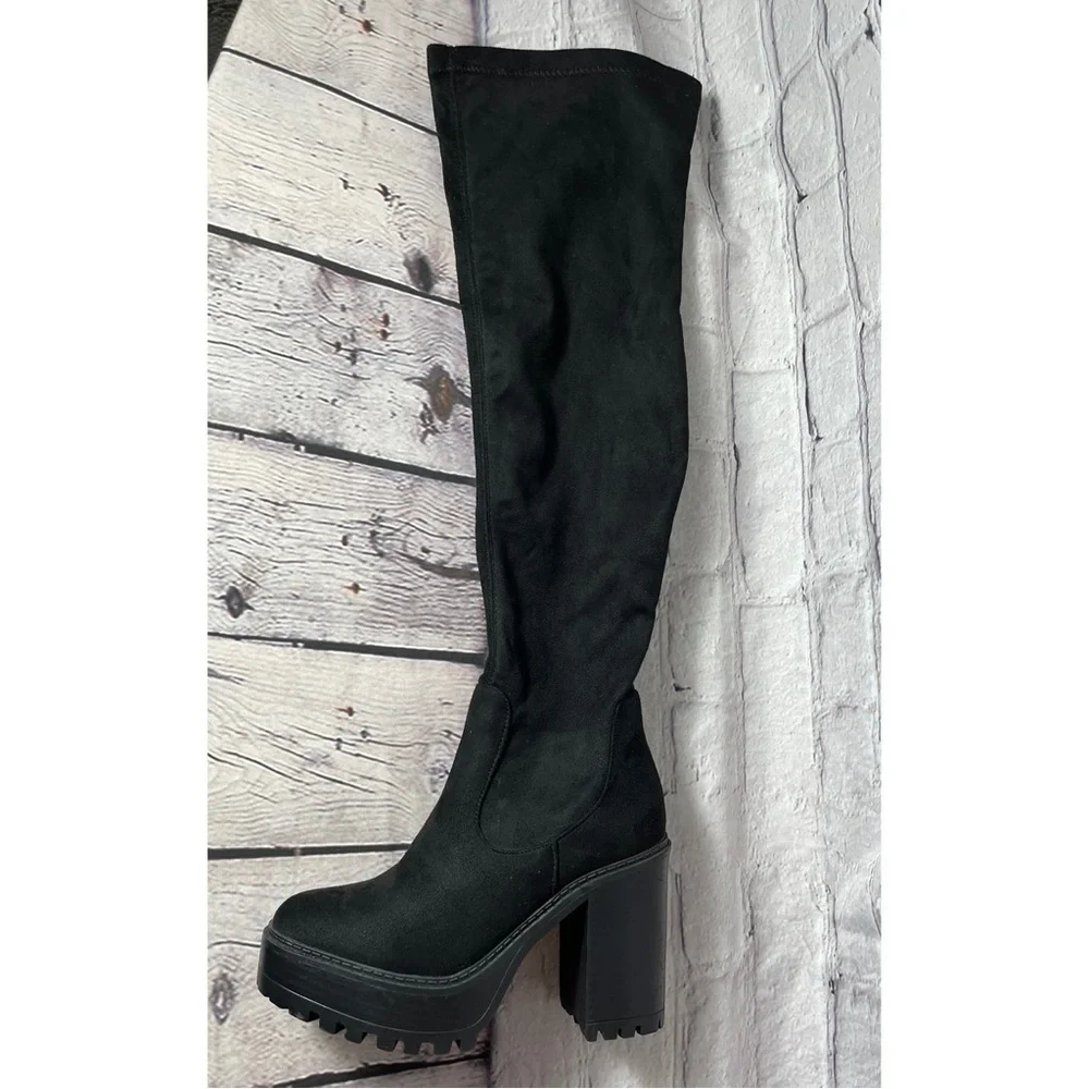 New Diba Faux Suede Platform Black High Boots Size 6.5